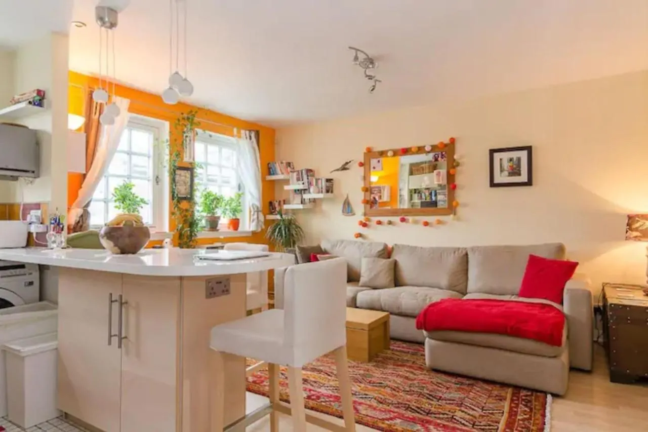 Guestready - Cosy & Bright - Central Flat Edinburgh 0*,  United Kingdom